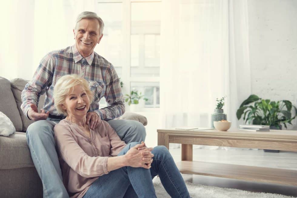 Explore the Benefits: 7 Reasons to Make the Move to a Senior Living Community Rather Than Age in Place